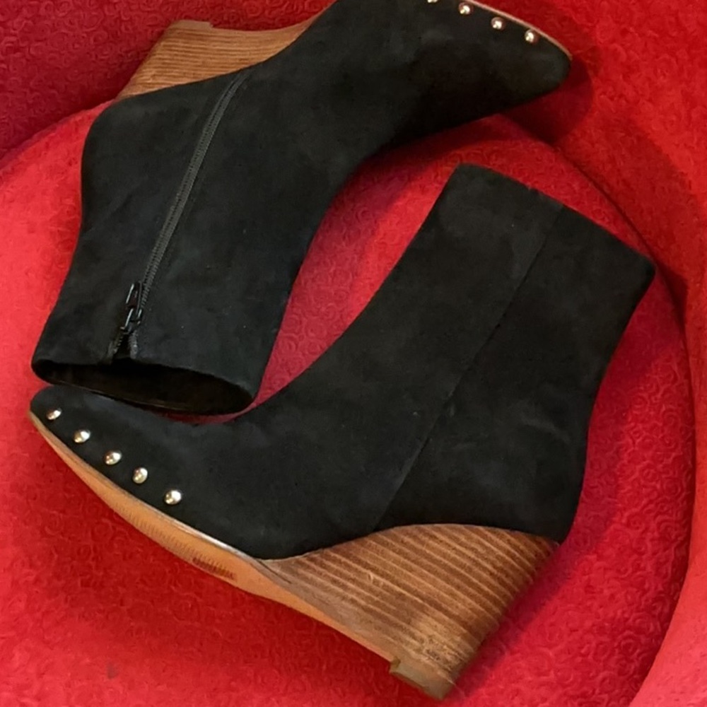 Black Wedge leather suede Ankle Boots with Studs size 7